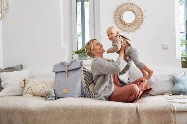 Design et durabilité du sac à langer bébé Lässig